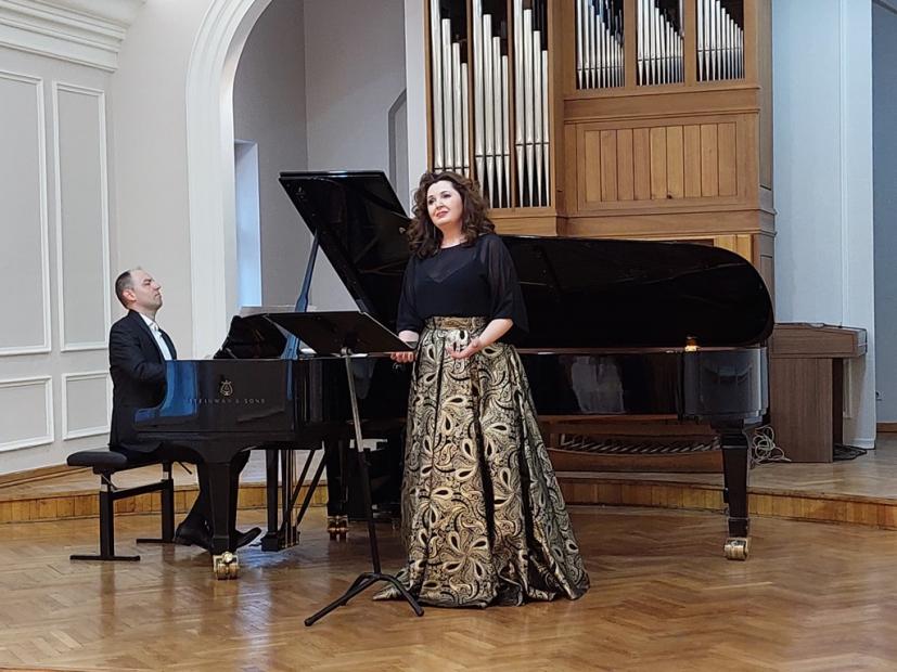 Na Majskim muzičkim svečanostima nastupili sopranistica Vedrana Šimić i pijanista Milan Lucić  