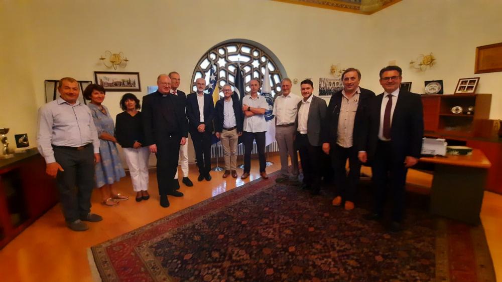 Delegacija Vijeća vjera iz Minhena u posjeti Fakultetu islamskih nauka UNSA
