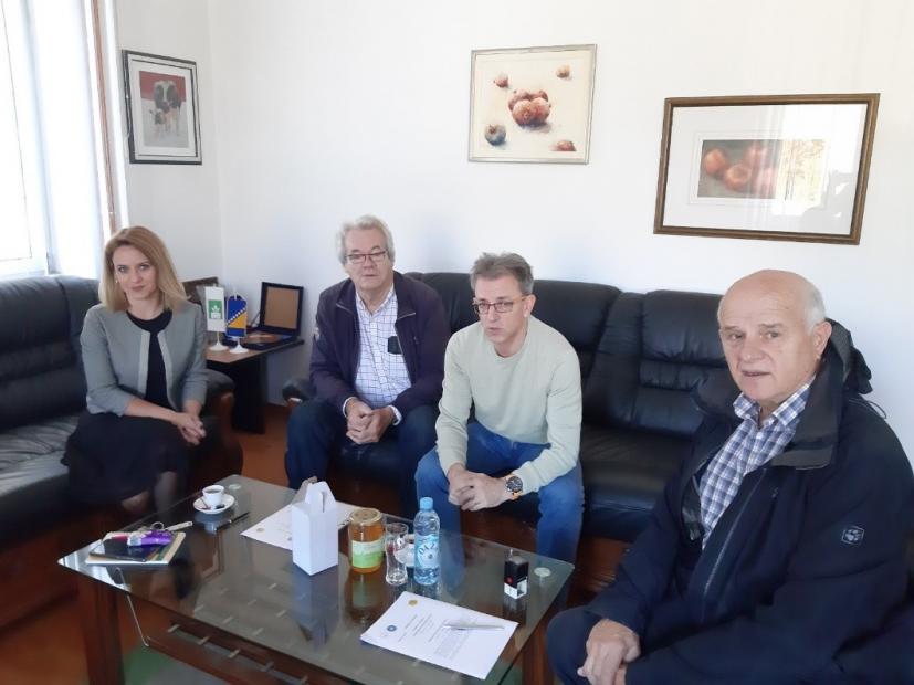 Poljoprivredno-prehrambeni fakultet UNSA i Udruženje Društvo pčelara Kantona Sarajevo potpisali Ugovor o nastavnoj, naučnoj i stručno-tehničkoj saradnji