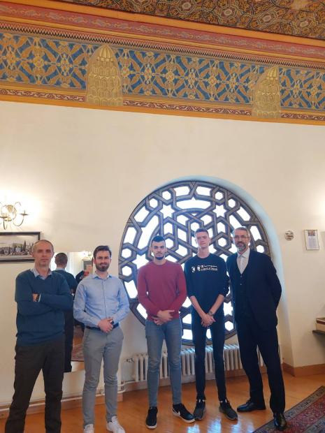 Islamska zajednica Stuttgart uručila jednokratne stipendije studentima Fakulteta islamskih nauka UNSA