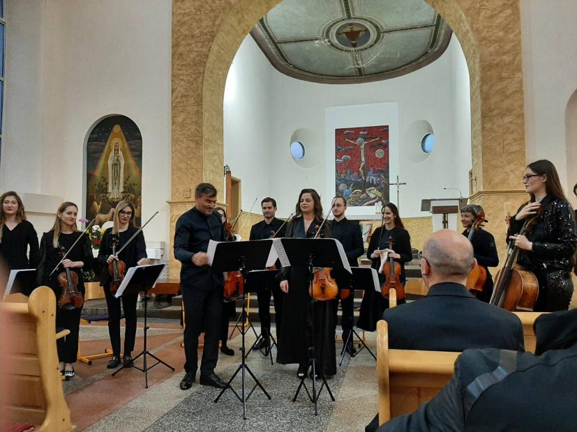 Na 26. Međunarodnoj kulturnoj manifestaciji "Zeničko proljeće 2023" održan koncert Gudačkog orkestra SA "Sinfonietta"