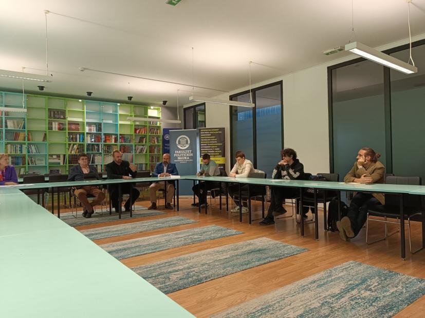 Fakultet političkih nauka UNSA | Održan okrugli sto "Globalna algoritamska ekonomija i geopolitičke implikacije za BiH“