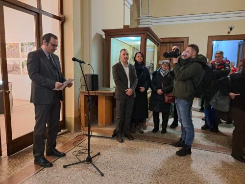 Otvorena izložba “Stećci srednjovjekovne župe Vidogošća”