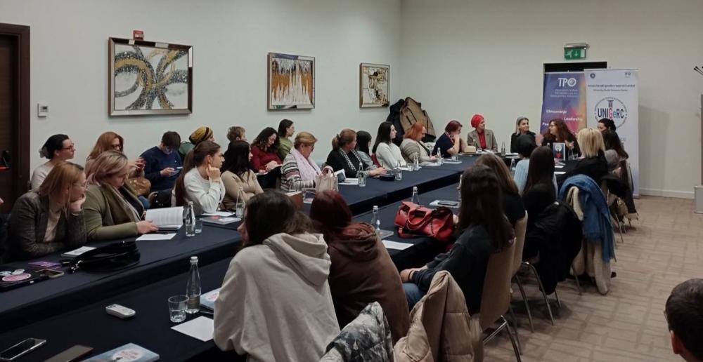 U Sarajevu promovirana knjiga „Cijena nečiste krvi: Razotkrivanje stigme i ekonomskih izazova menstruacije u BiH“
