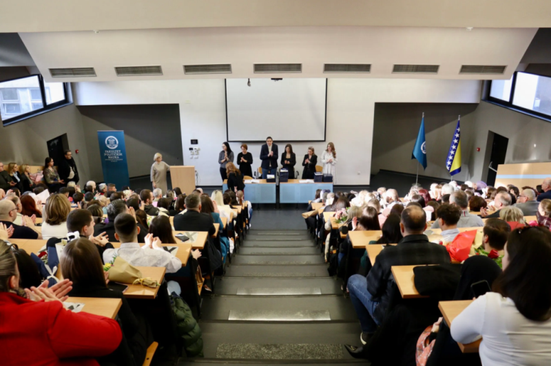 Na Fakultetu političkih nauka UNSA održana svečana dodjela diploma za diplomante i magistrante