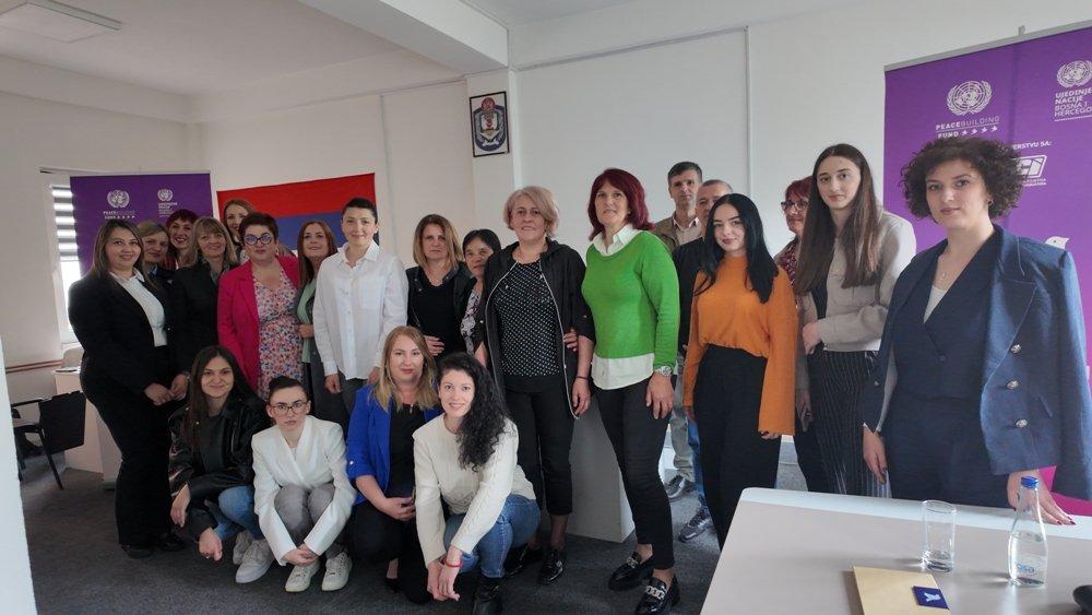 Studenti i studentice Fakulteta za kriminalistiku, kriminologiju i sigurnosne studije UNSA na terenskoj nastavi u okviru projekta "Žene vode BiH"