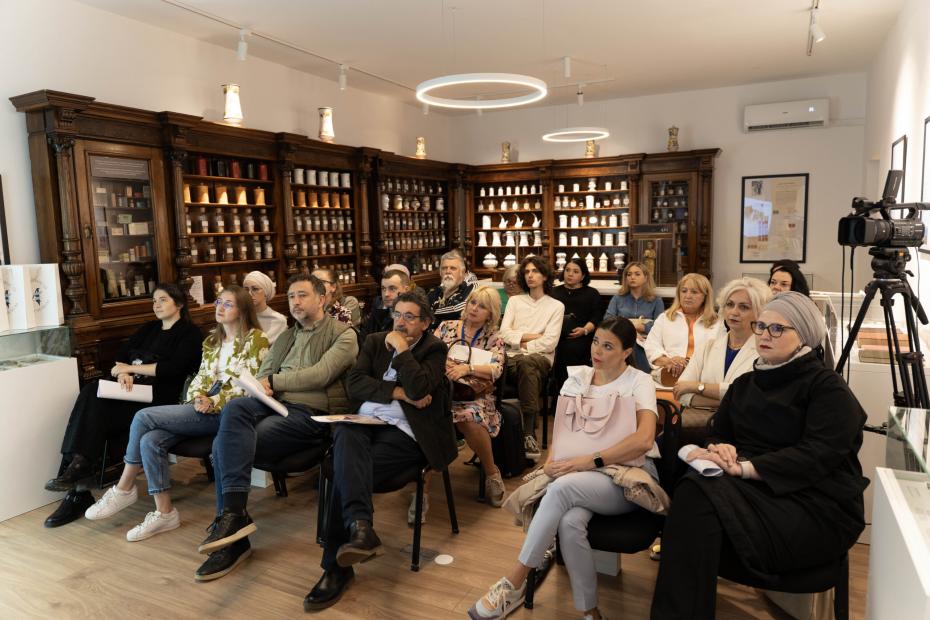Održana naučna konferencija “Ljekaruše kao izvori tradicionalne medicine naroda BiH” u Muzeju farmacije