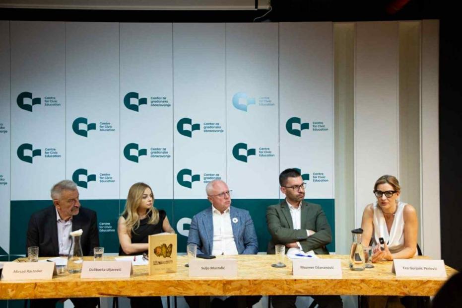 Tribina u Podgorici "Srebrenica između odgovornog sjećanja i ciljanog poricanja"