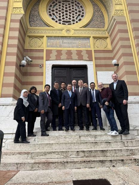 Zamjenik ministra vanjskih poslova Republike Indonezije Anis Matta posjetio Fakultet islamskih nauka UNSA