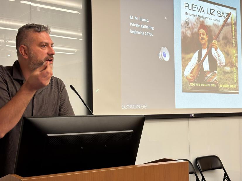 Viši asistent na Odsjeku za muzikologiju i etnomuzikologiju Damir Imamović (MA), održao predavanje u Chicagu