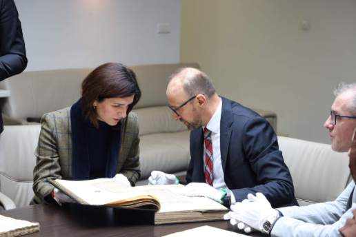 Delegacija Vlade KS u posjeti Gazi Husrev-begovoj biblioteci: Uskoro integracija u naučnoistraživačku bazu Univerziteta u Sarajevu