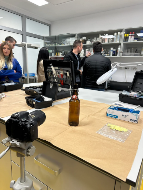 Studenti Fakulteta za kriminalistiku, kriminologiju i sigurnosne studije UNSA boravili u stručno-edukativnoj posjeti Centru za forenziku Federalne uprave policije MUP-a FBiH