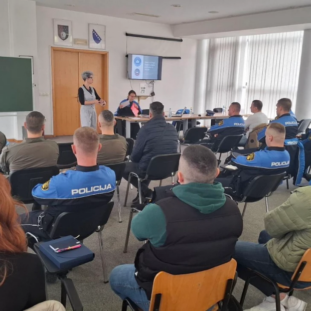 Održana edukacija o metodici istraživanja zločina i govora mržnje za policijske službenike MUP-a KS
