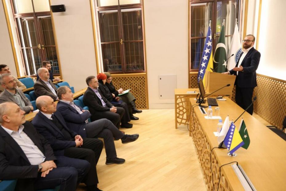 Tribina na Fakultetu islamskih nauka UNSA | Dr. Turčalo: Kakvu mi državu želimo za sto godina?