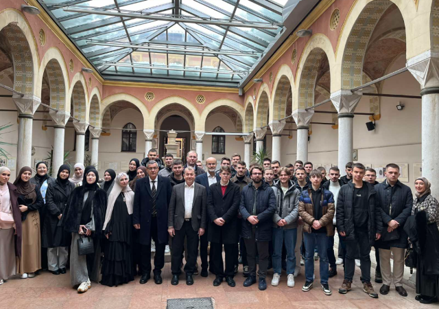 Dan otvorenih vrata Fakulteta islamskih nauka UNSA okupio srednjoškolce iz BiH i regije