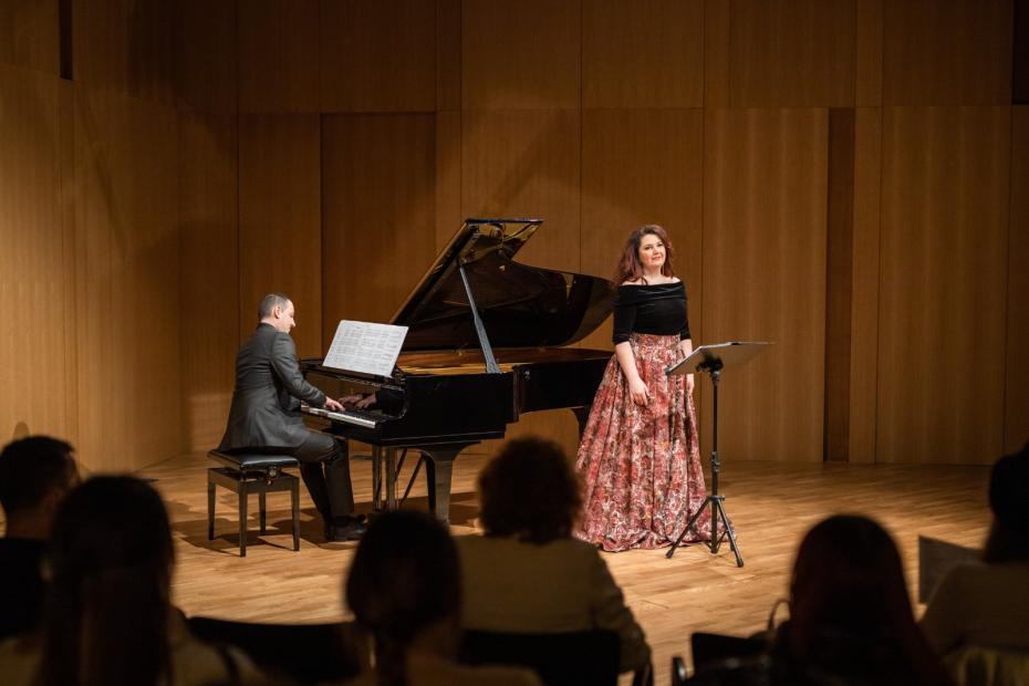 Recital sopranistice Vedrane Šimić i pijaniste Milana Lucića u okviru 19. Majskih muzičkih svečanosti 