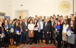 Univerzitet u Sarajevu zaposlio 45 asistenata i stručnih saradnika