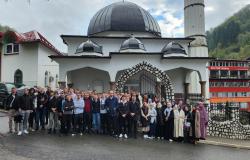 Studenti prve godine Fakulteta islamskih nauka UNSA u posjeti Srebrenici i Potočarima