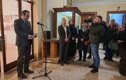 Otvorena izložba “Stećci srednjovjekovne župe Vidogošća”