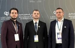 Debatanti Fakulteta islamskih nauka UNSA na drugoj Međunarodnoj konferenciji o debati i dijalogu u Kataru