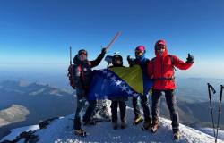 Tim Mašinskog fakulteta Univerziteta u Sarajevu osvojio Elbrus – najviši vrh Evrope i Rusije