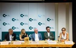 Tribina u Podgorici "Srebrenica između odgovornog sjećanja i ciljanog poricanja"