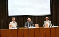 U ANUBiH promoviran Zbornik radova o trideset godina Dejtonskog mirovnog sporazuma