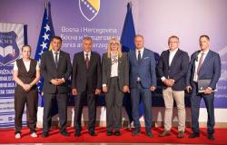 Uspješno održana stručna konferencija „Moderni sigurnosni izazovi – Organizovani kriminal i savremene prijetnje sigurnosti“