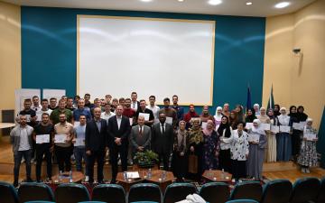 Svečana dodjela certifikata sedmoj generaciji brucoša Fakulteta islamskih nauka u Kulturnom centru Kralj Fahd u Sarajevu