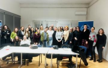 Odjel za psihološko savjetovanje UPS UNSA organizovao supervizijsku i edukativnu sesiju na temu suicida za terapeute i terapeutkinje u edukaciji
